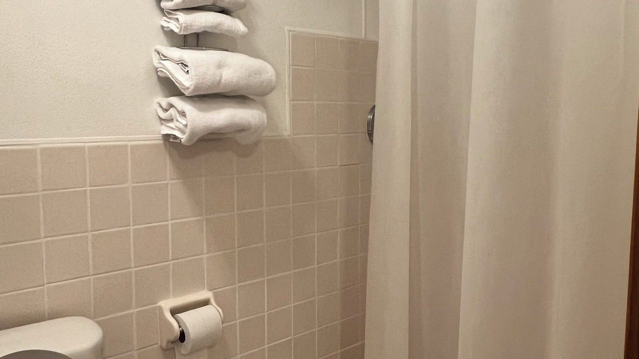 Photo of Bathroom in Adrian