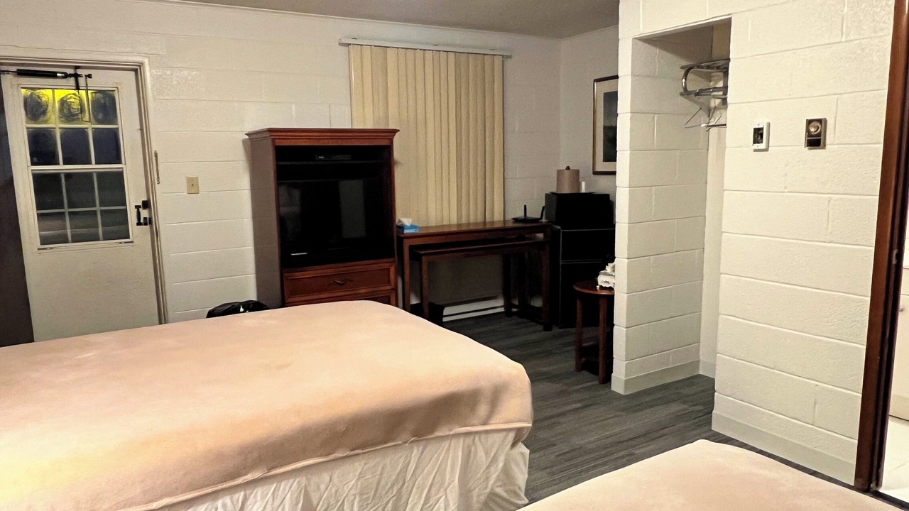 Photo of Bedroom in Adrian