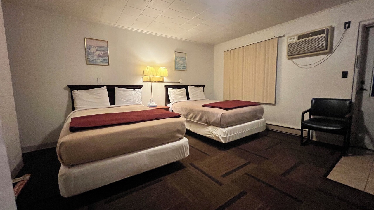 Photo of Bedroom in Adrian