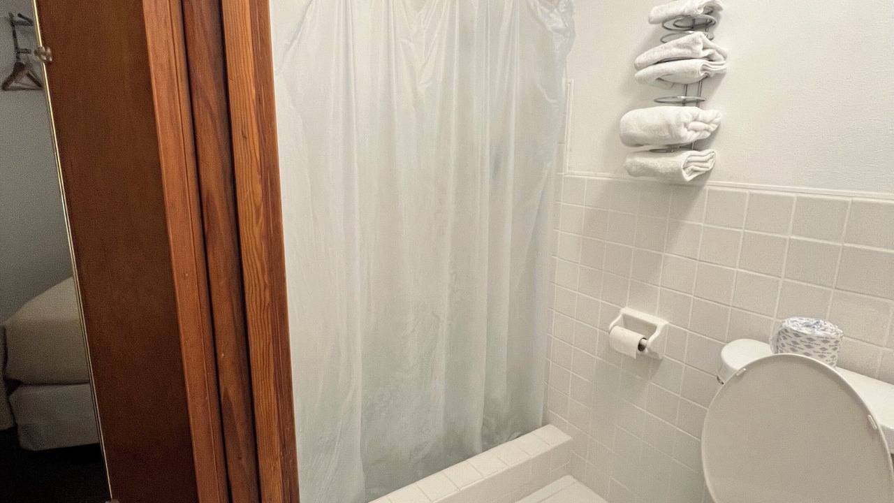 Photo of Bathroom in Adrian