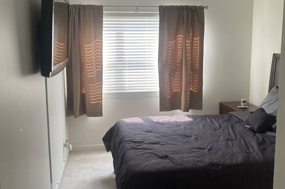 Photo of Bedroom in Woodlawn