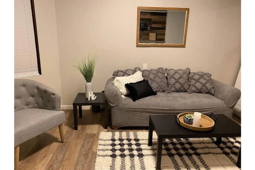 Photo of Livingroom in Quincy
