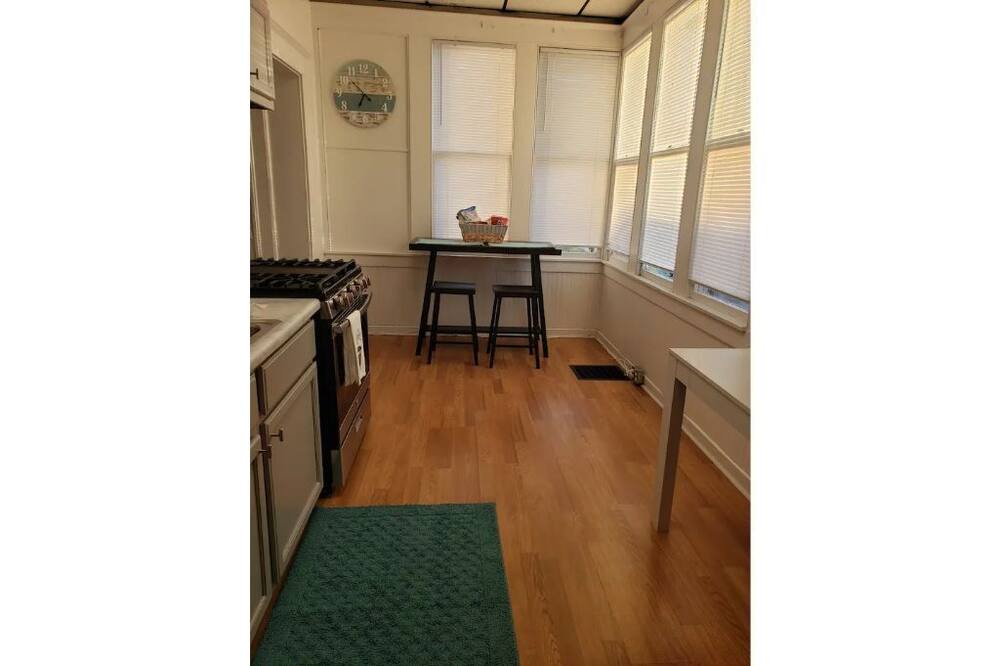 Photo of Bedroom in Quincy
