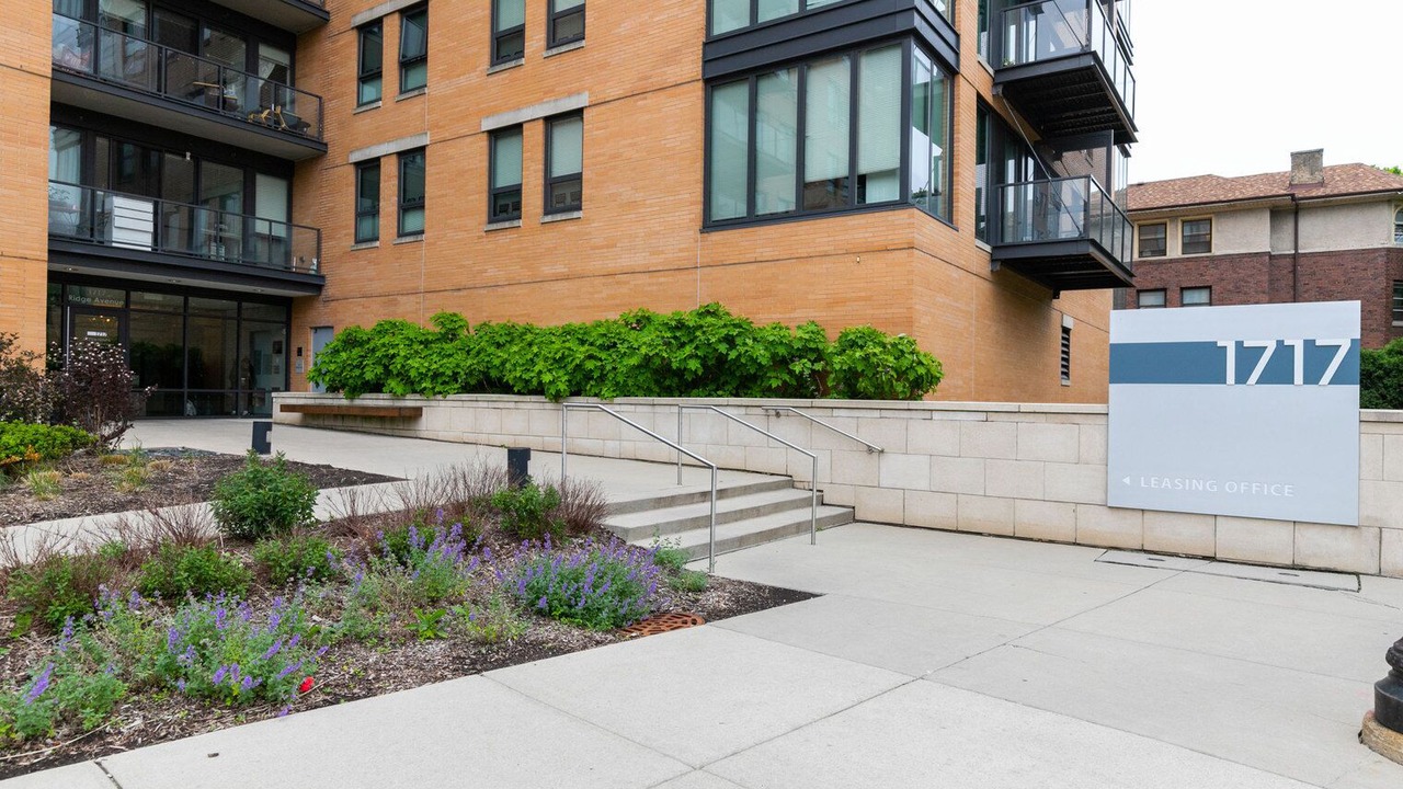 Photo of Outdoor in Evanston