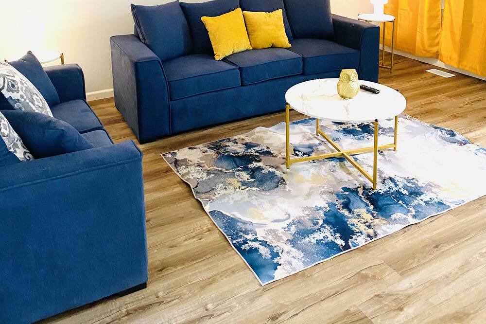 Photo of Livingroom in Springfield