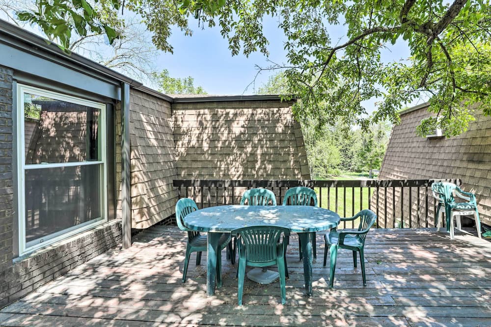 Photo of Patio Balcony in Joliet