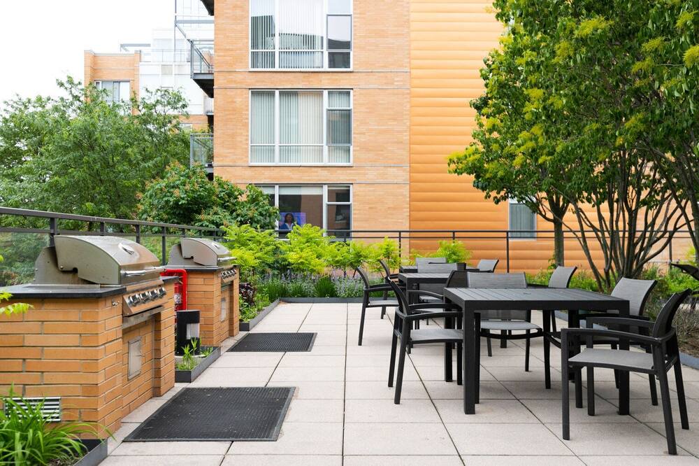 Photo of Patio Balcony in Evanston