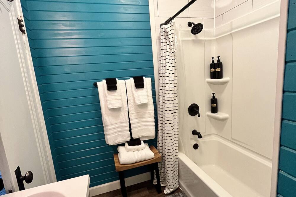 Photo of Bathroom in Belleville
