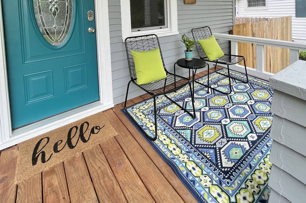 Photo of Outdoor in Belleville