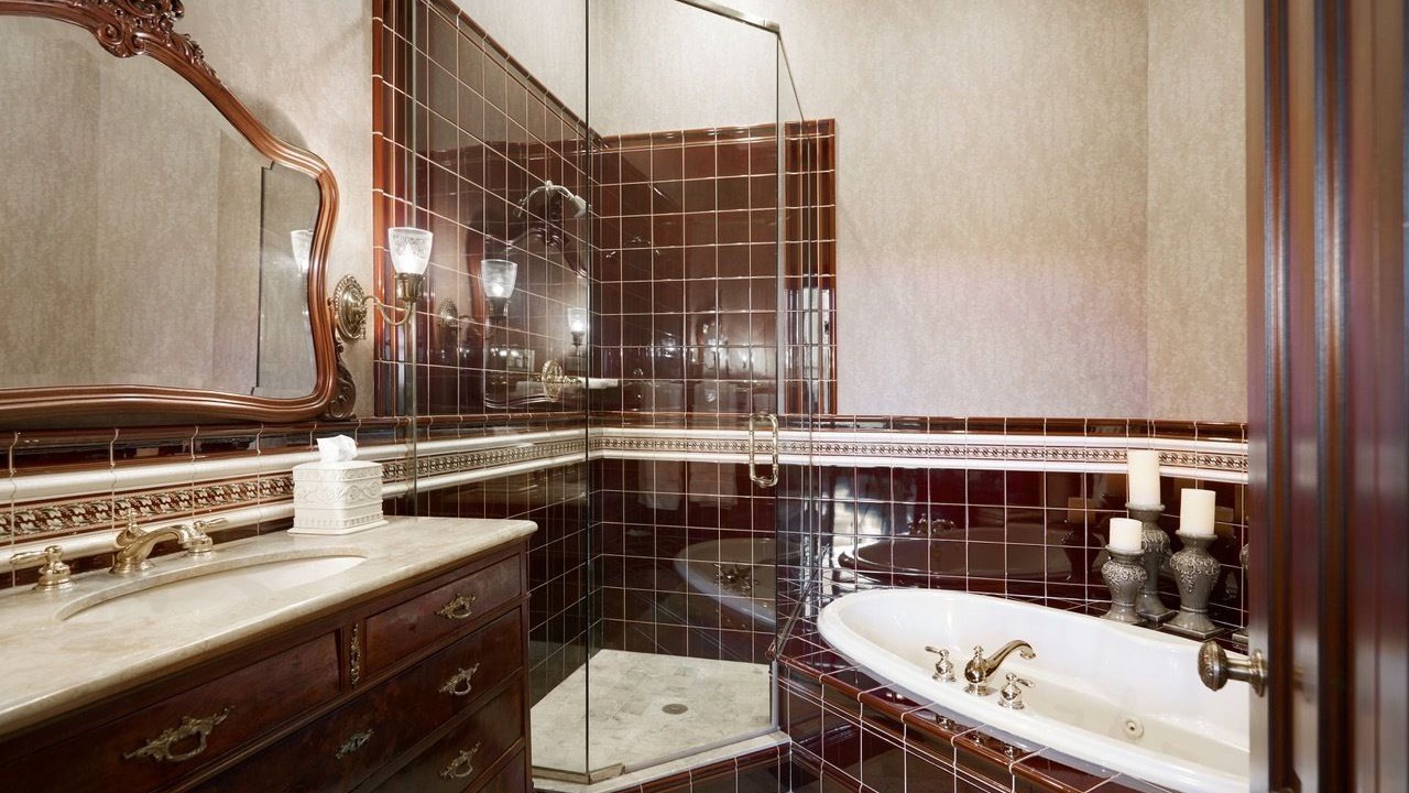 Photo of Bathroom in Near South Side