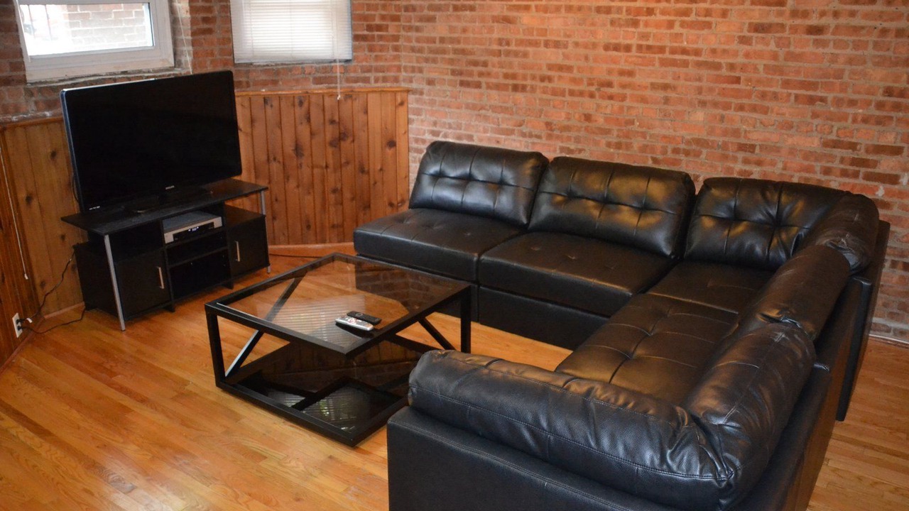 Photo of Bedroom in Lakeview