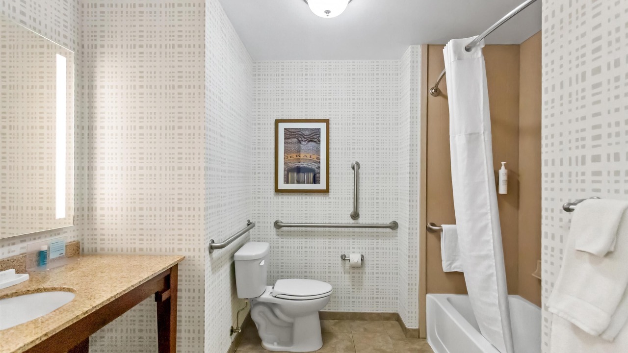 Photo of Bathroom in DeKalb