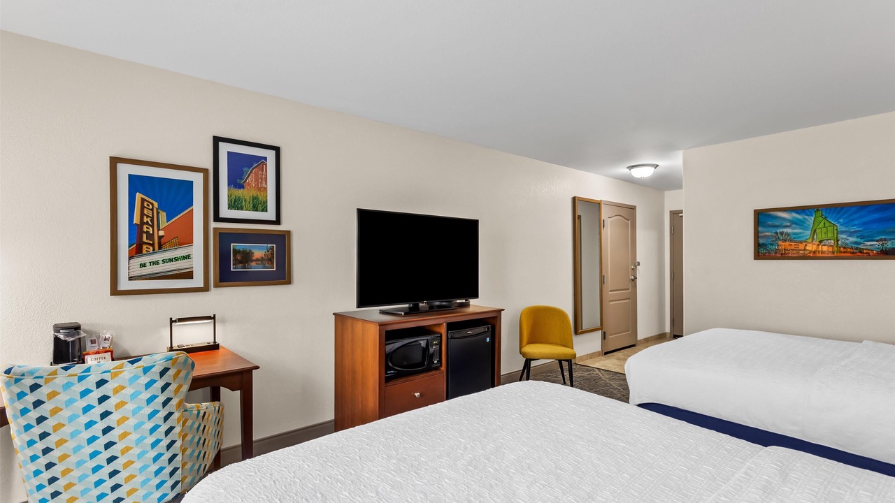 Photo of Bedroom in DeKalb