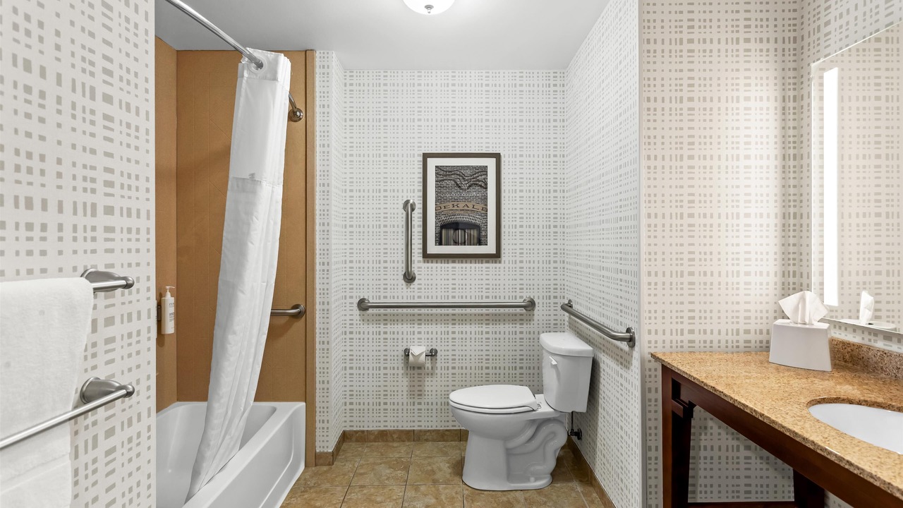 Photo of Bathroom in DeKalb