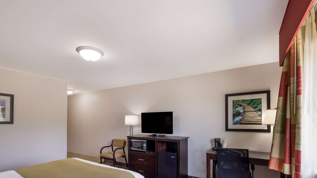 Photo of Bedroom in Whittington