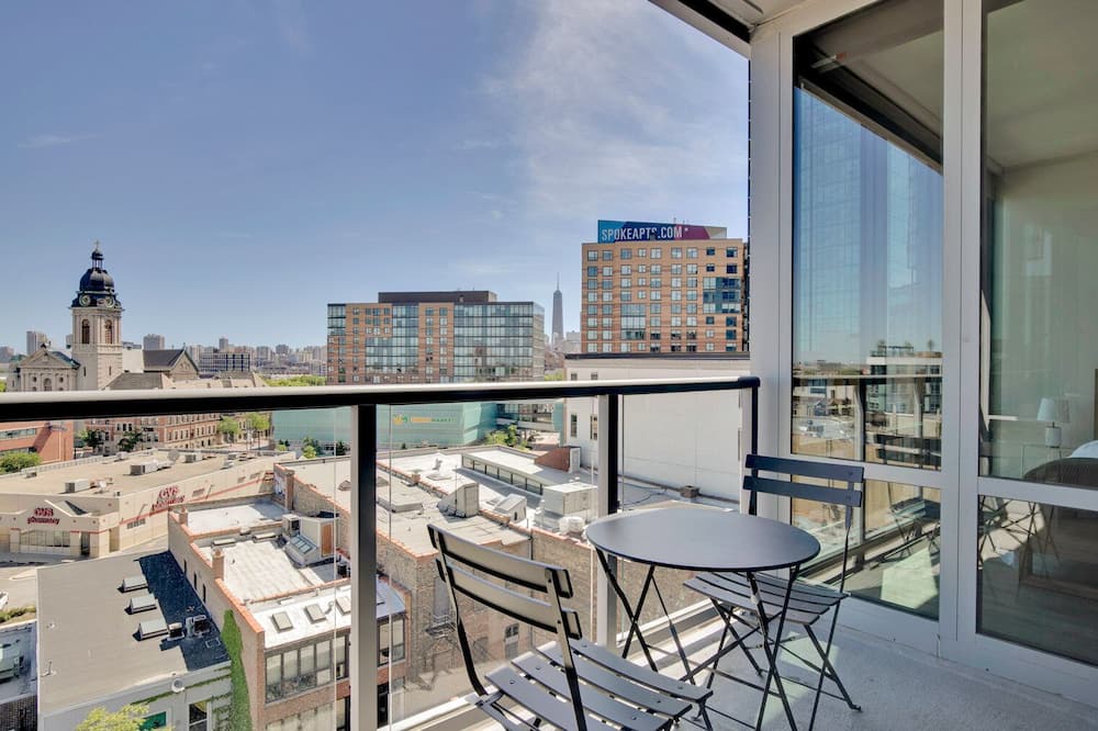 Photo of Patio Balcony in River West