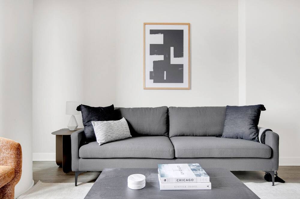 Photo of Livingroom in River West