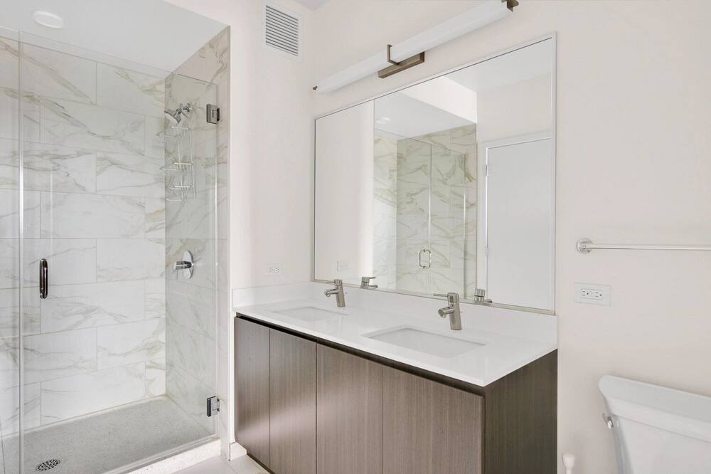Photo of Bathroom in River West