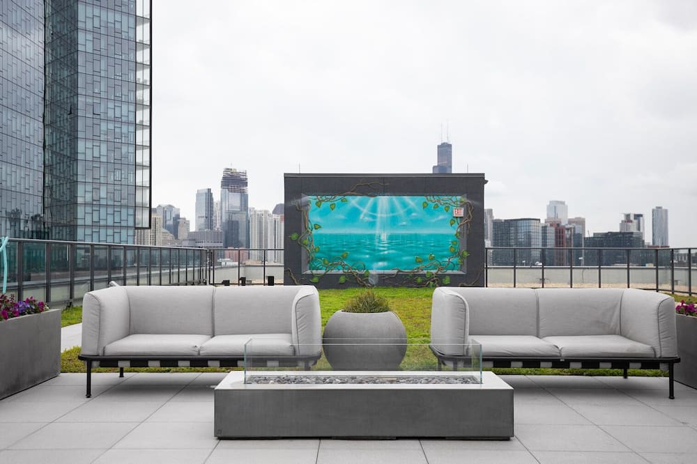 Photo of Outdoor in River West