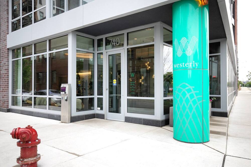 Photo of Outdoor in River West