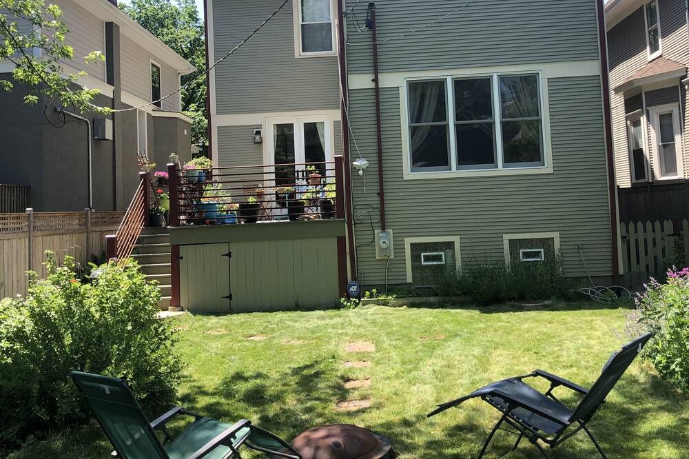 Photo of Outdoor in Edgewater