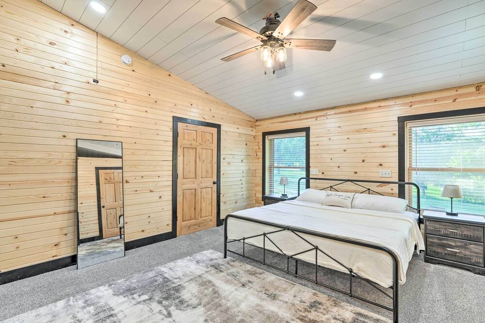 Photo of Bedroom in Apple River