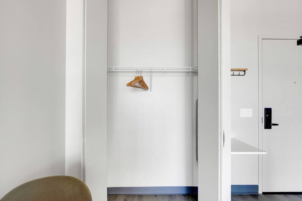 Photo of Bedroom in Near West Side