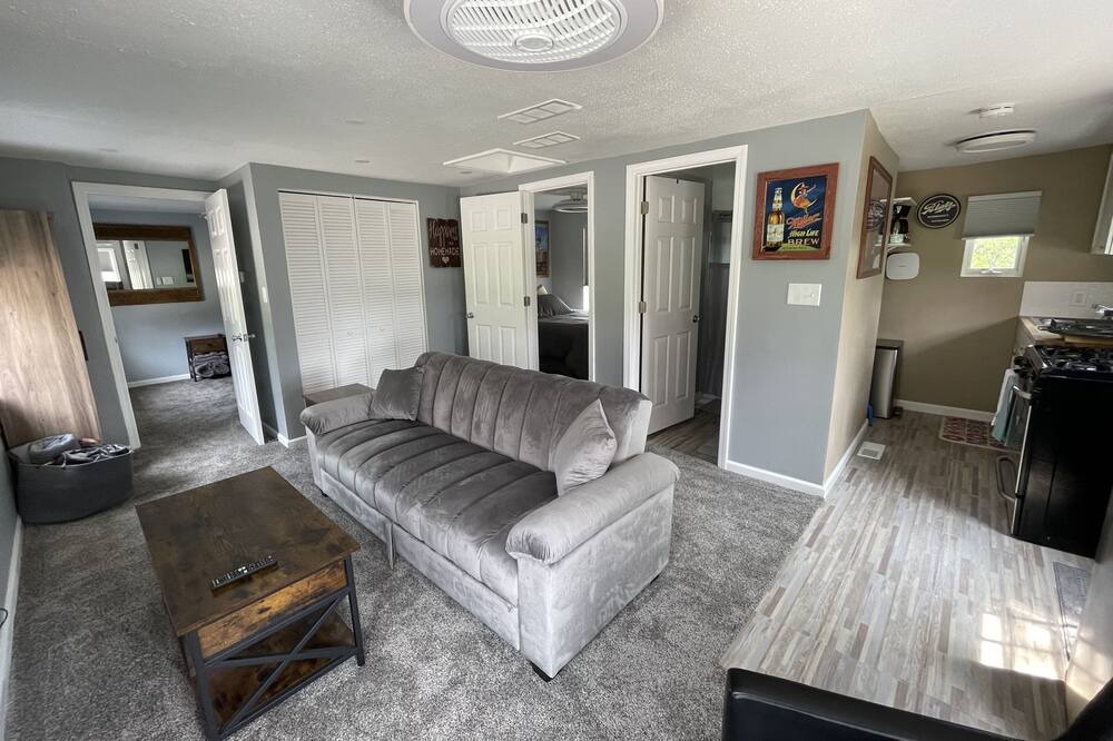 Photo of Livingroom in Fox Lake