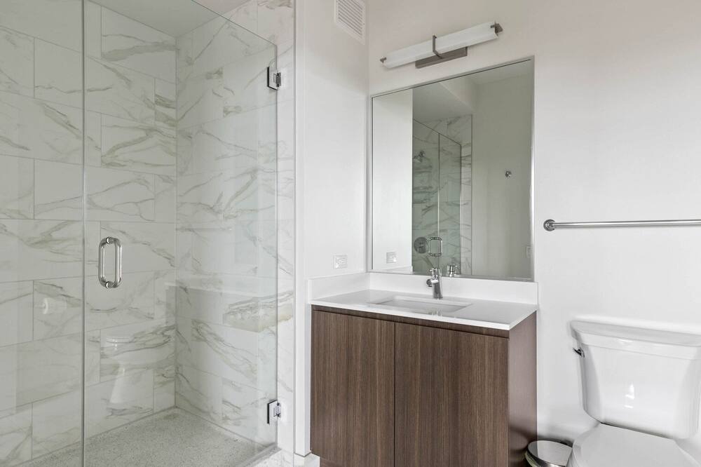 Photo of Bathroom in River West