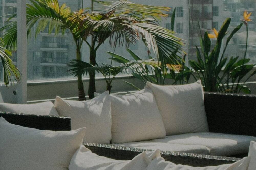 Photo of Outdoor in River West