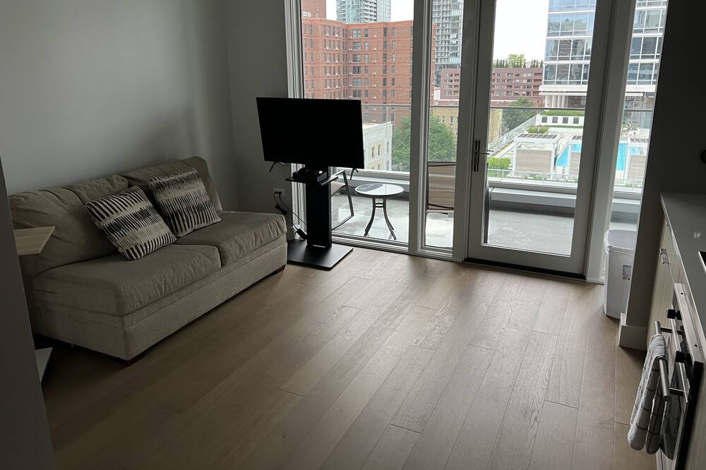 Photo of Livingroom in Rush and Division