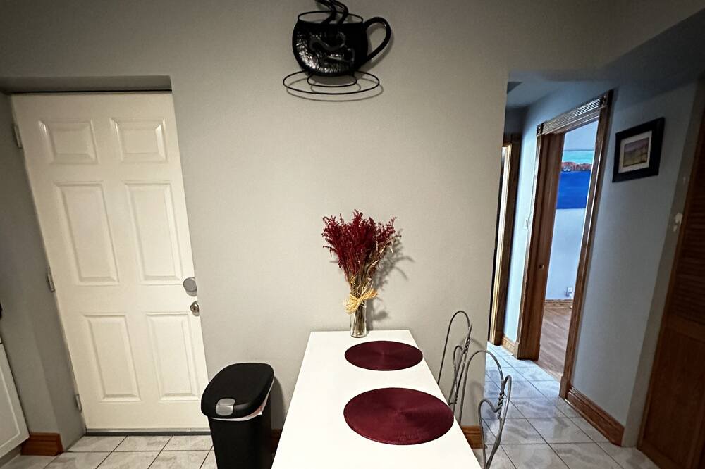 Photo of Kitchen in Greater Grand Crossing