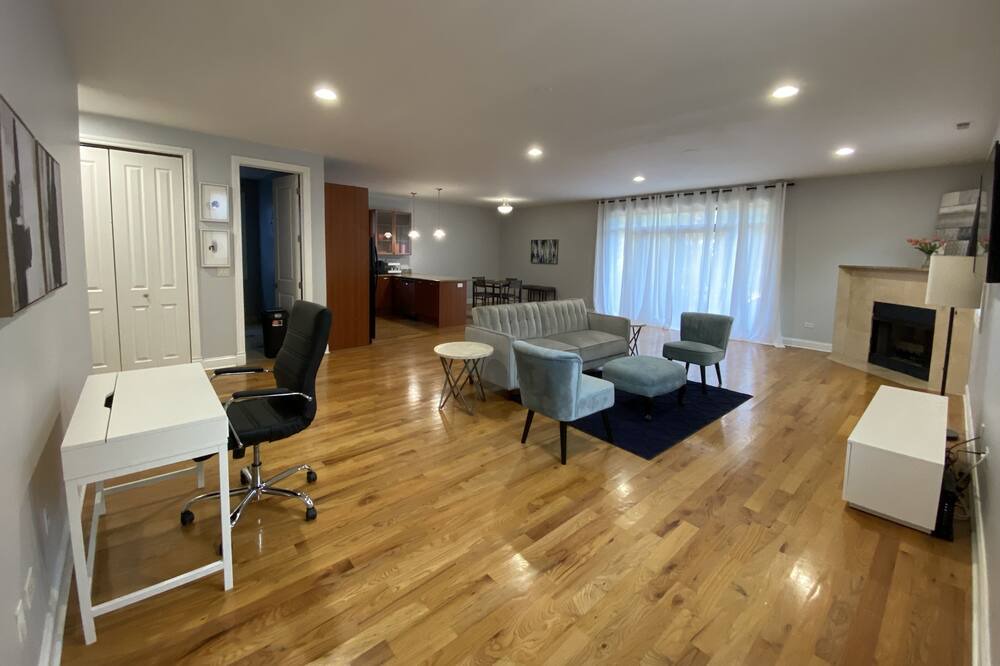Photo of Livingroom in Grand Boulevard