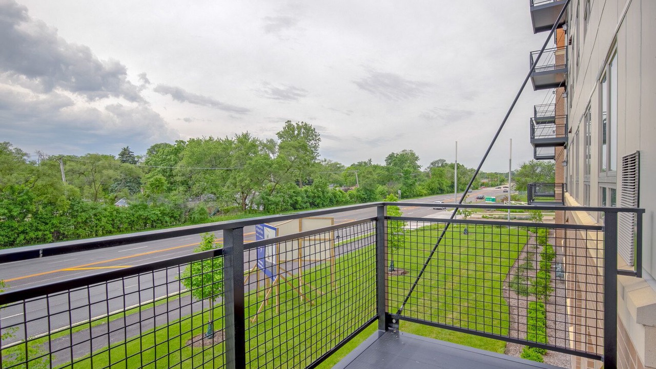 Photo of Outdoor in Arlington Heights