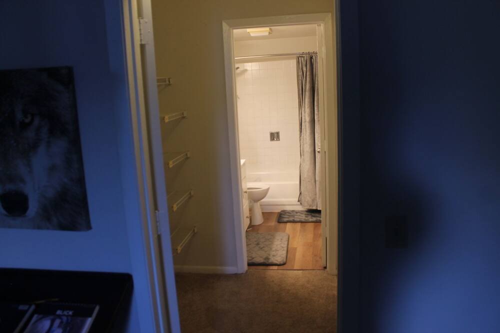 Photo of Bedroom in Lombard