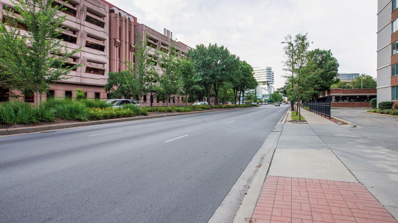 Photo of Outdoor in Near West Side