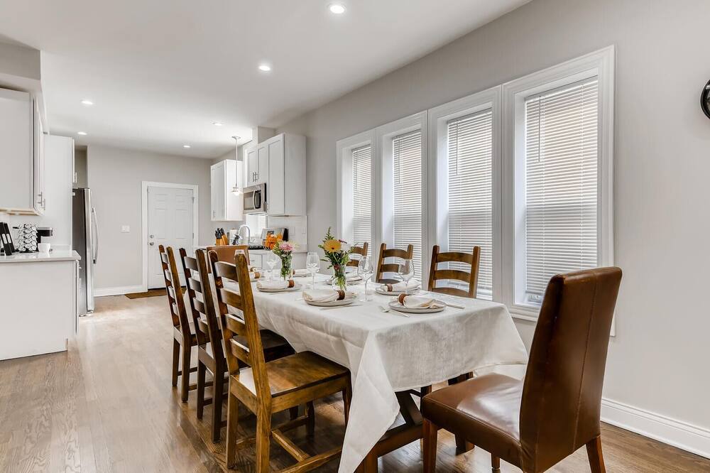 Photo of Kitchen in Roseland