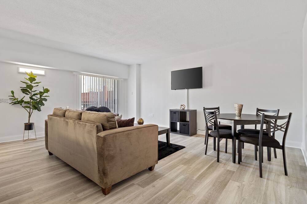 Photo of Livingroom in Springfield