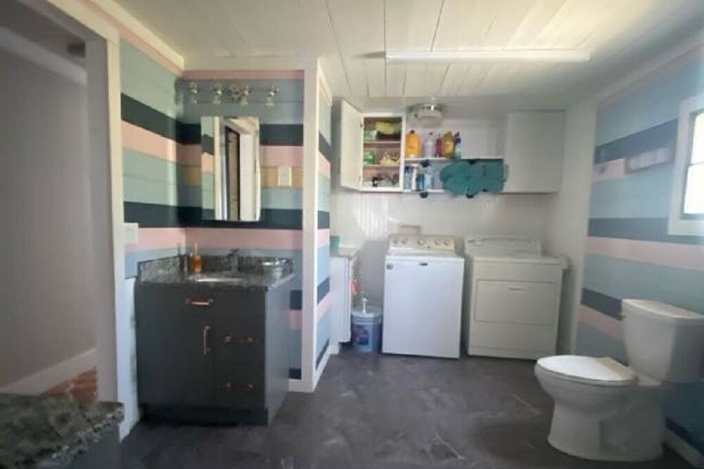 Photo of Bathroom in Marion