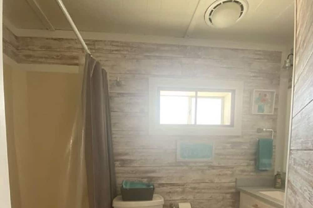 Photo of Bathroom in Marion