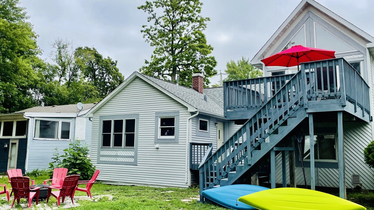 Photo of Outdoor in Channel Lake