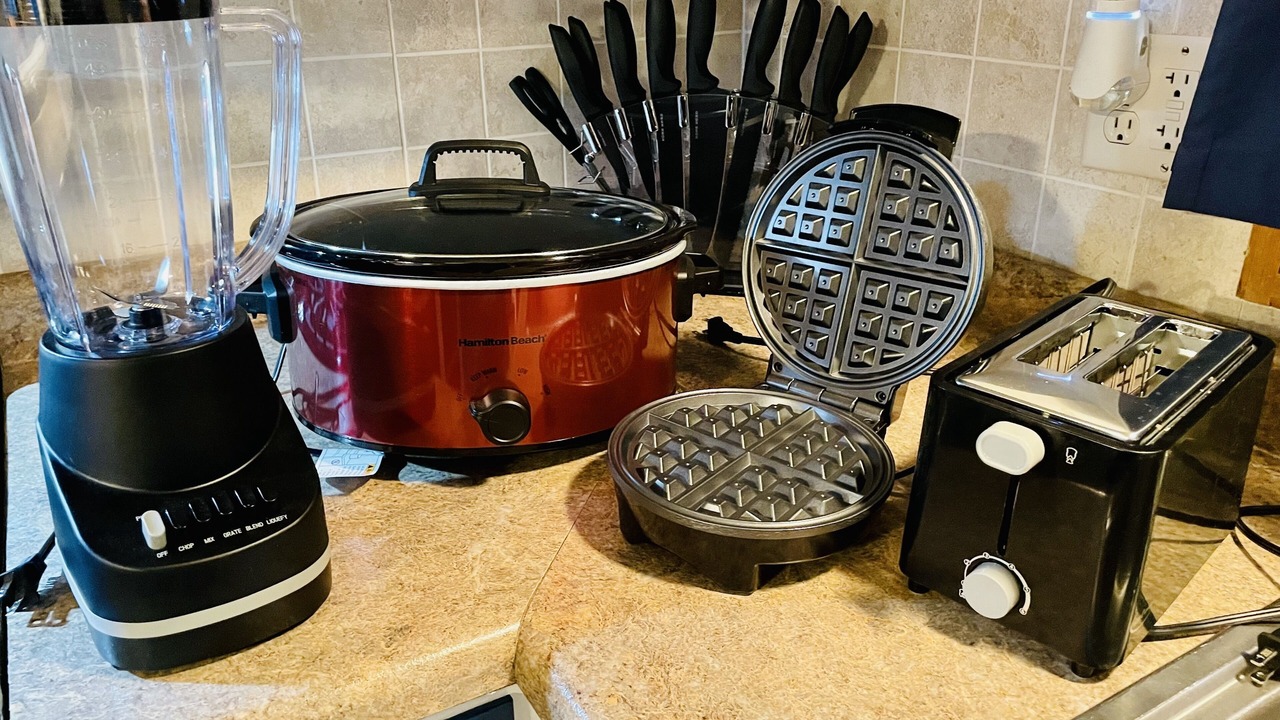 Photo of Kitchen in Channel Lake