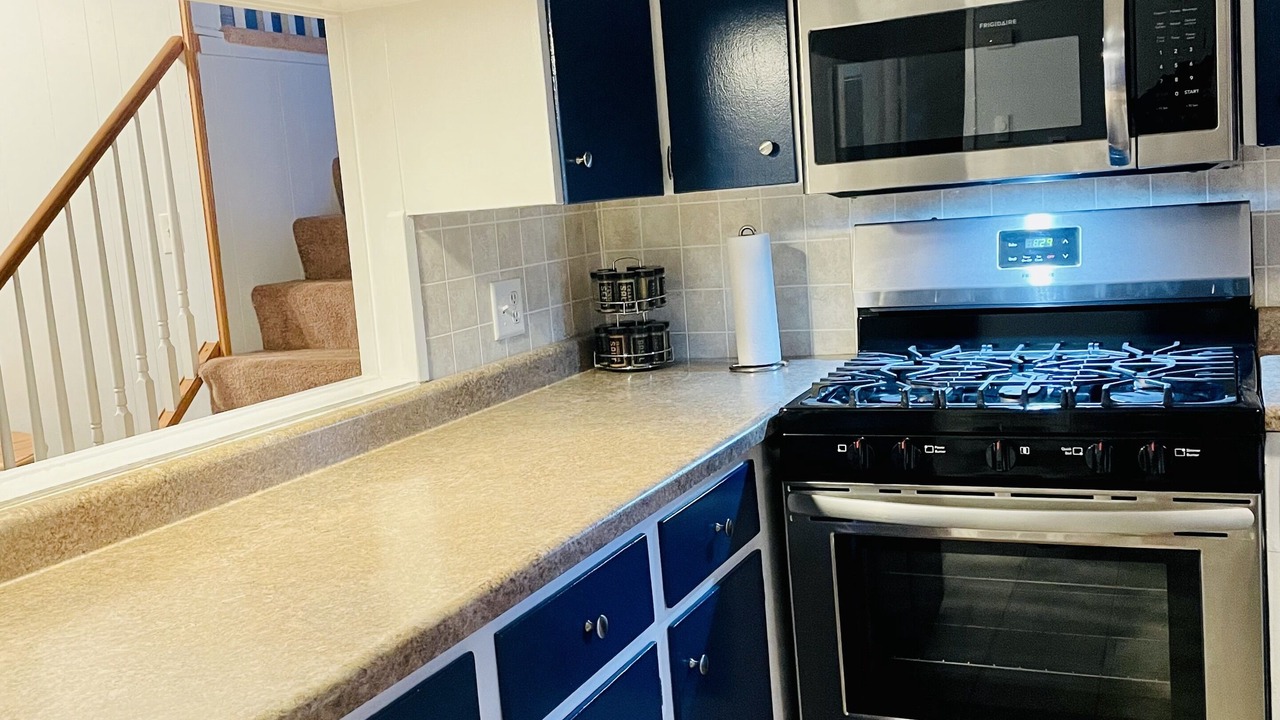 Photo of Kitchen in Channel Lake