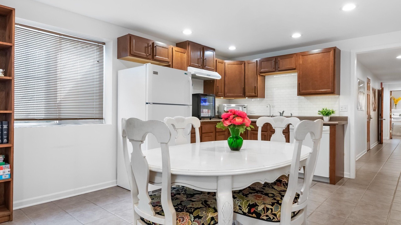 Photo of Kitchen in Plato Center