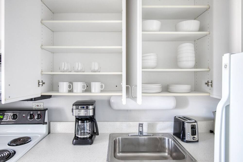 Photo of Kitchen in Lake View East