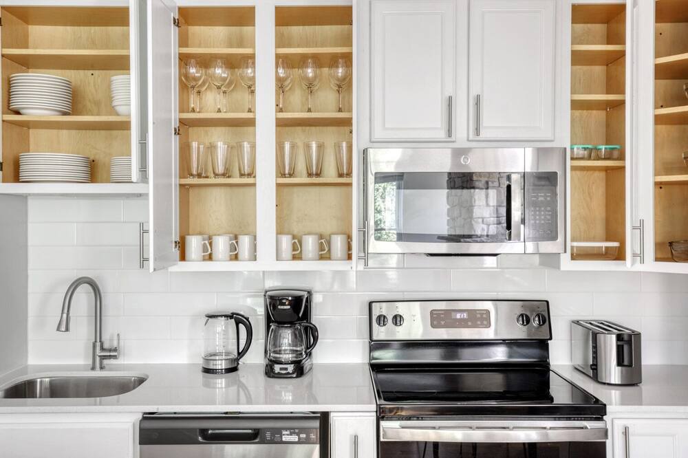 Photo of Kitchen in Lakeview