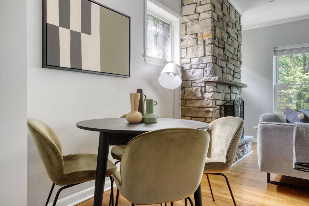 Photo of Kitchen in Lakeview
