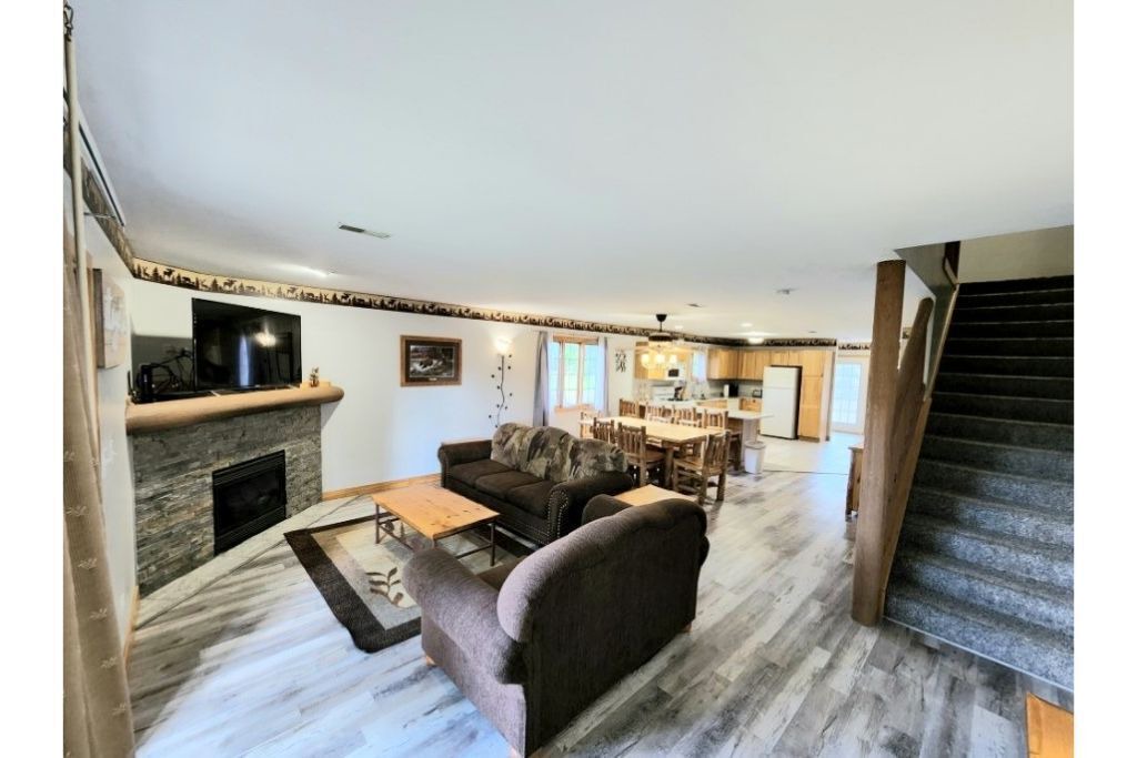 Photo of Livingroom in Oglesby