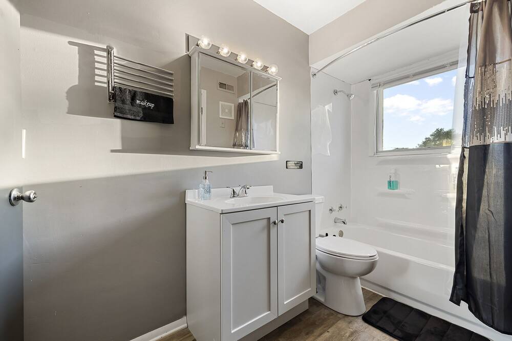 Photo of Bathroom in Aurora