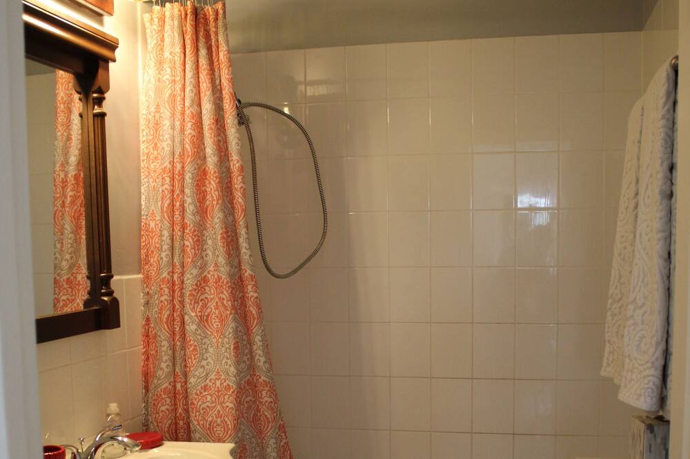 Photo of Bathroom in Morgan Park